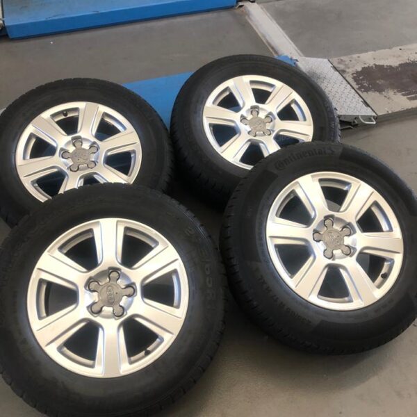 Nette Originele Audi Q5 FY 8R 17" Velgen Winter 7MM