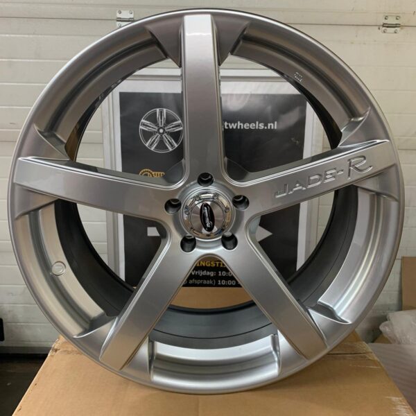 5x114,3 Team Dynamics Jade R 18 inch velgen TWV 1200,-