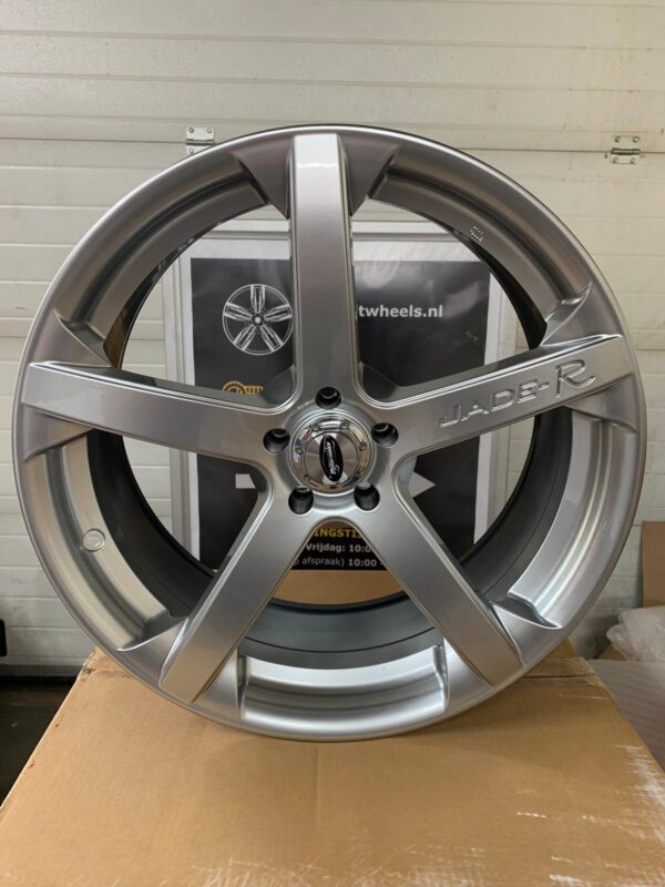 5x114,3 Team Dynamics Jade R 18 inch velgen TWV 1200,-